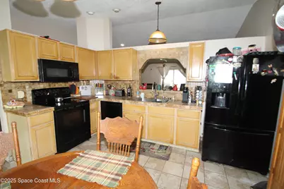 1199 Venus Street SE, Palm Bay, FL 32909 - Photo 5