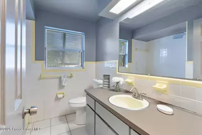 240 Riverside Avenue, Merritt Island, FL 32953 - Photo 19