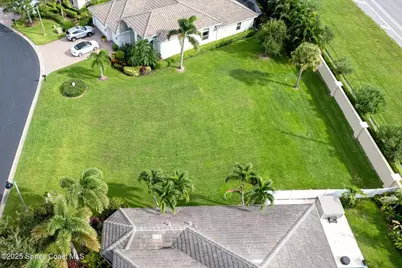 4263 Diamond Square, Vero Beach, FL 32967 - Photo 9