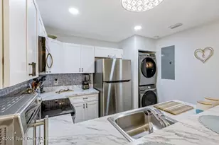 1011 Abada Ct NE, Palm Bay, FL 32905 - Photo 13