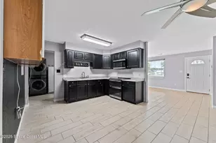 2170 Michigan St, Melbourne, FL 32904 - Photo 7