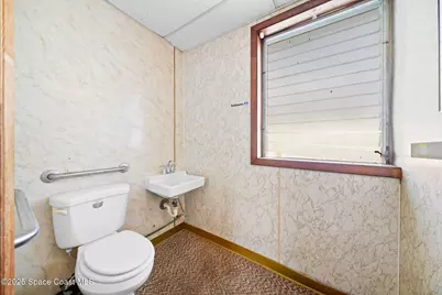 2583 Victoria Drive NE, Palm Bay, FL 32905 - Photo 37