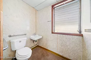 2583 Victoria Dr NE, Palm Bay, FL 32905 - Photo 37