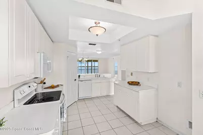 102 Riverside Drive #605, Cocoa, FL 32922 - Photo 13