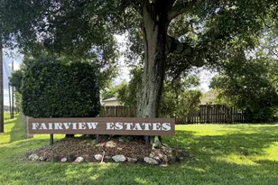 3256 Fairview Dr, Melbourne, FL 32934 - Photo 3