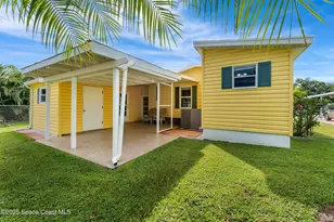 1885 Mango St NE, Palm Bay, FL 32905 - Photo 3