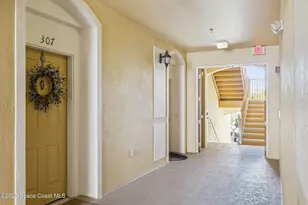 3338 Robert Trent Jones Dr, Orlando, FL 32835 - Photo 7