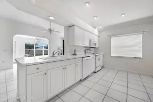 791 Indian Oaks Dr, Melbourne, FL 32901 - Photo 7