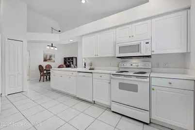 791 Indian Oaks Drive, Melbourne, FL 32901 - Photo 9