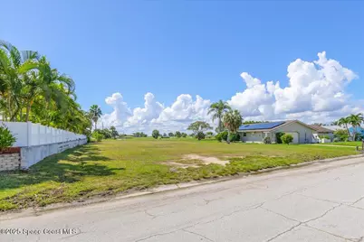 10 Fairway Drive, Cocoa Beach, FL 32931 - Photo 7