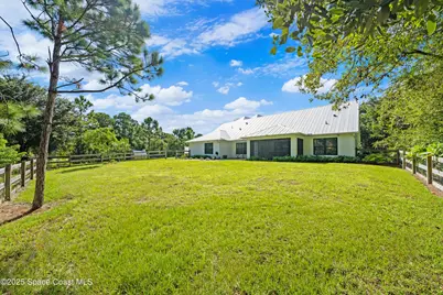 7010 Indian River Boulevard, Grant-Valkaria, FL 32949 - Photo 47