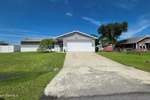 2070 SE Waverly Ave SE, Palm Bay, FL 32909 - Photo 1