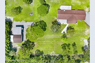 6570 Whispering Pines Lane, Grant-Valkaria, FL 32949 - Photo 11