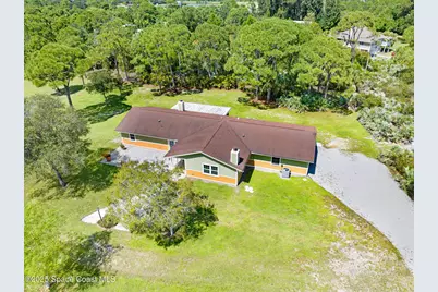 6570 Whispering Pines Lane, Grant-Valkaria, FL 32949 - Photo 17