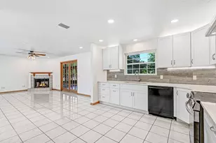 6570 Whispering Pines Ln, Grant-Valkaria, FL 32949 - Photo 31