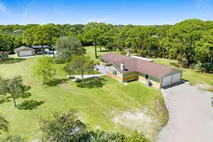 6570 Whispering Pines Ln, Grant-Valkaria, FL 32949 - Photo 13