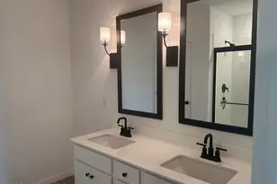 712 Donau Ave NW, Palm Bay, FL 32907 - Photo 5