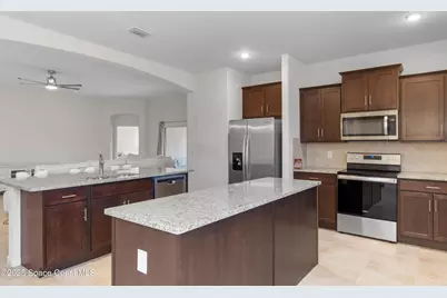 676 Stonebriar Drive SE, Palm Bay, FL 32909 - Photo 9