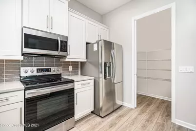 706 Lanai Circle, Melbourne, FL 32937 - Photo 5