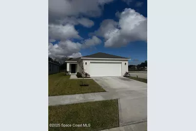 551 SW Richmond Circle, Palm Bay, FL 32908 - Photo 1