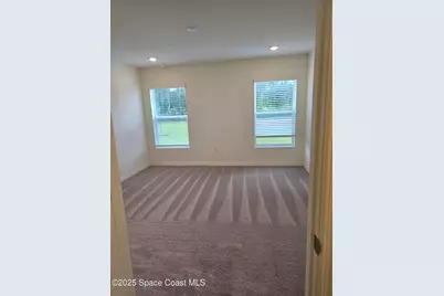 551 SW Richmond Circle, Palm Bay, FL 32908 - Photo 5