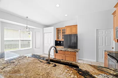 439 Gardendale Circle SE, Palm Bay, FL 32909 - Photo 17