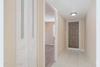 545 Garfield Avenue #702, Cocoa Beach, FL 32931 - Photo 7