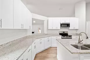 104 Bryant Ct, Sebastian, FL 32958 - Photo 9