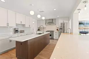 931 S 4th St, Cocoa Beach, FL 32931 - Photo 13