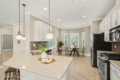 4310 Alamanda Key Drive, Melbourne, FL 32901 - Photo 11