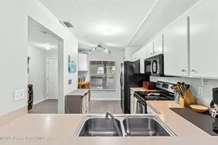 640 S Brevard Ave, Cocoa Beach, FL 32931 - Photo 9