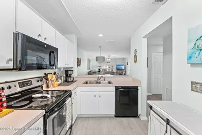 640 S Brevard Avenue #1234, Cocoa Beach, FL 32931 - Photo 11