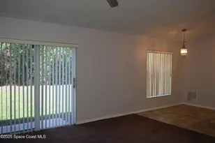 939 Lyons Cir NW, Palm Bay, FL 32907 - Photo 9