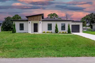 749 Darby Ave SW, Palm Bay, FL 32908 - Photo 3