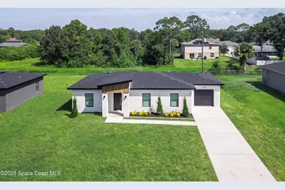 749 Darby Avenue SW, Palm Bay, FL 32908 - Photo 5