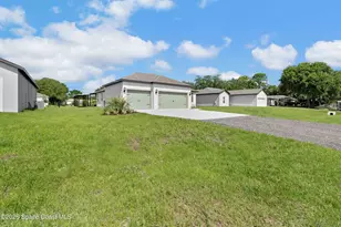 1161 Saturn St SE, Palm Bay, FL 32909 - Photo 1
