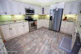 2570 Lynwood Pl, Merritt Island, FL 32953 - Photo 9