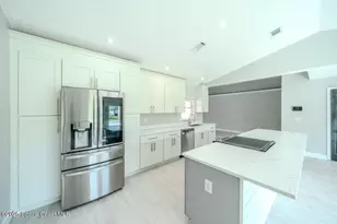 490 Tillman Ave SW, Palm Bay, FL 32908 - Photo 9