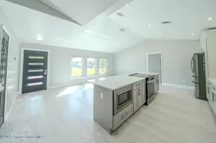 490 Tillman Ave SW, Palm Bay, FL 32908 - Photo 7