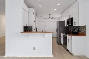 377 Wishing Well Cir SW, Palm Bay, FL 32908 - Photo 9