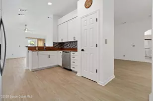 377 Wishing Well Cir SW, Palm Bay, FL 32908 - Photo 11