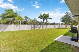 377 Wishing Well Cir SW, Palm Bay, FL 32908 - Photo 23