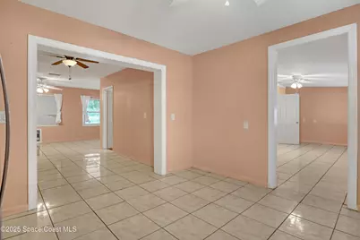 1915 47th Avenue, Vero Beach, FL 32966 - Photo 15