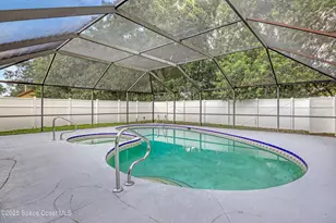 1915 47th Ave, Vero Beach, FL 32966 - Photo 33