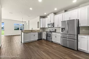 2601 Trasona Dr, Melbourne, FL 32940 - Photo 5