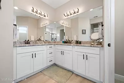 171 Hurley Boulevard SW, Palm Bay, FL 32908 - Photo 15