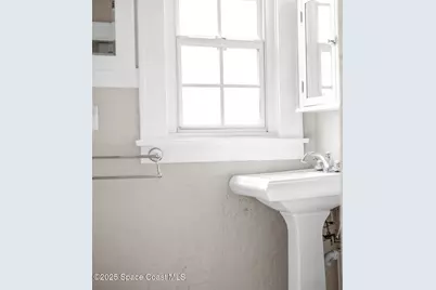 1003 S Washington Avenue, Titusville, FL 32780 - Photo 11