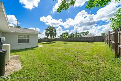 680 Bluefields Street SE, Palm Bay, FL 32909 - Photo 21