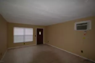 1317 Baker Dr, Melbourne, FL 32901 - Photo 3