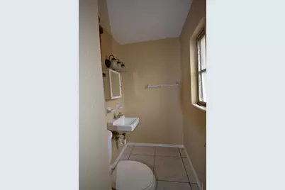 1317 Baker Drive, Melbourne, FL 32901 - Photo 7